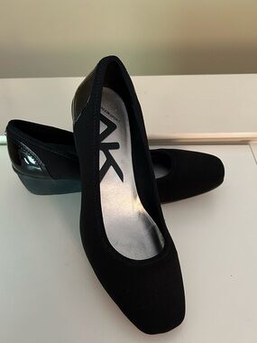 Anne Klein Womens Winner Wedge Pump Dress Shoes, Black, 8.5
